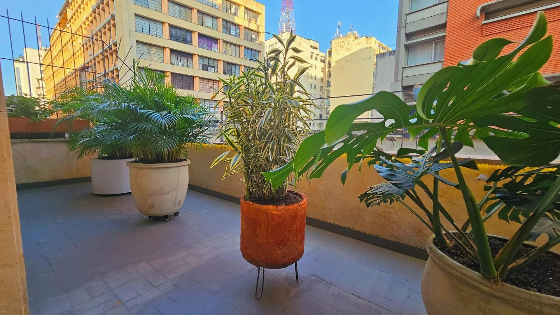 公寓 A Unos Pasos Del Bulevar Del Rio Con Terraza 卡利